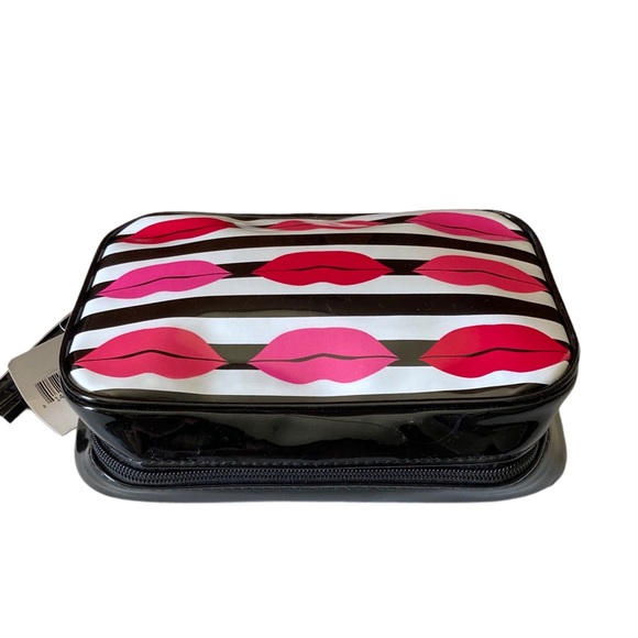 Macy's Bags Macys Makeup Bag Poshmark